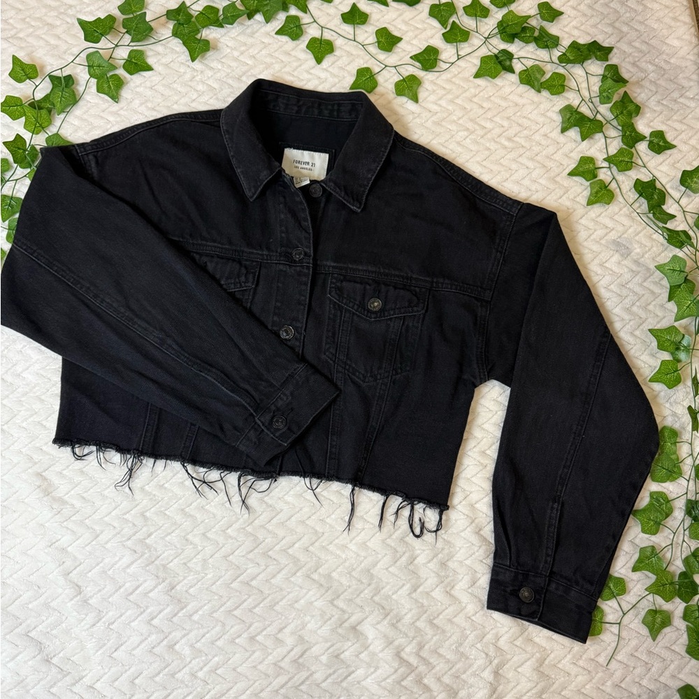 Forever 21 Black Frayed Hem Denim Jacket